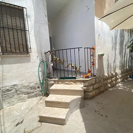 Il Cortile Di San Julian *